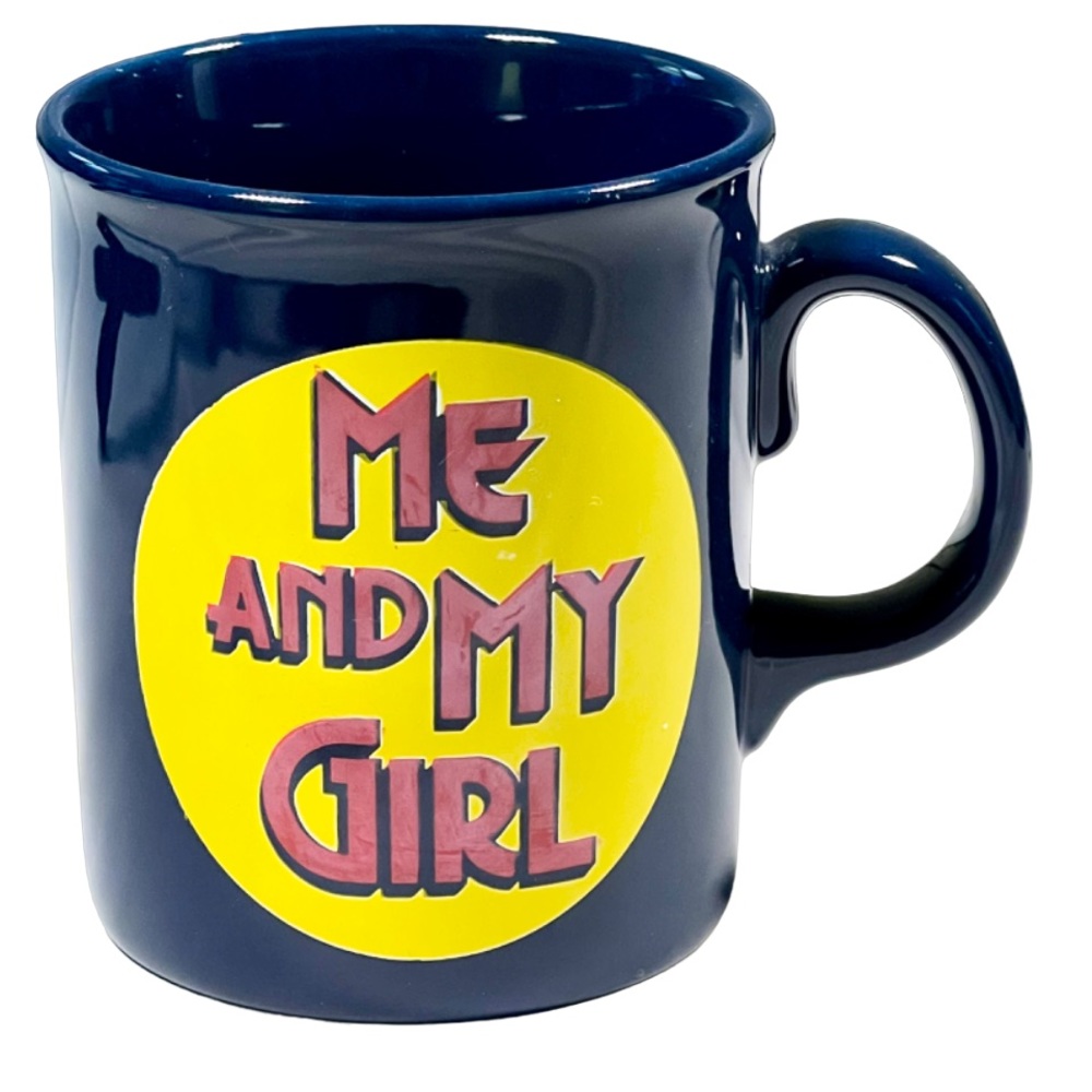 ☕️ 2/$15 ☕️ Vintage 1980’s “Me and My Girl - The Musical” Mug